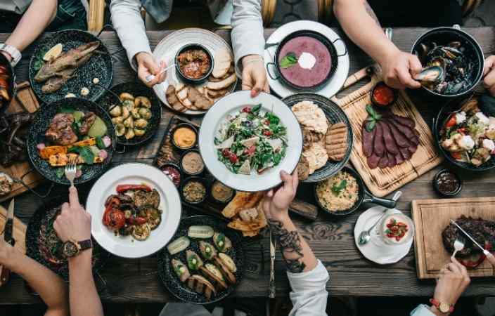 4 astuces pour organiser une fête ou un repas de famille